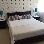 Bernini 20 4* ナポリ