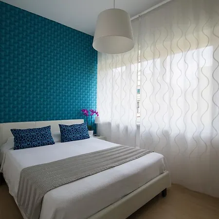 Bernini 20 4* Napoli